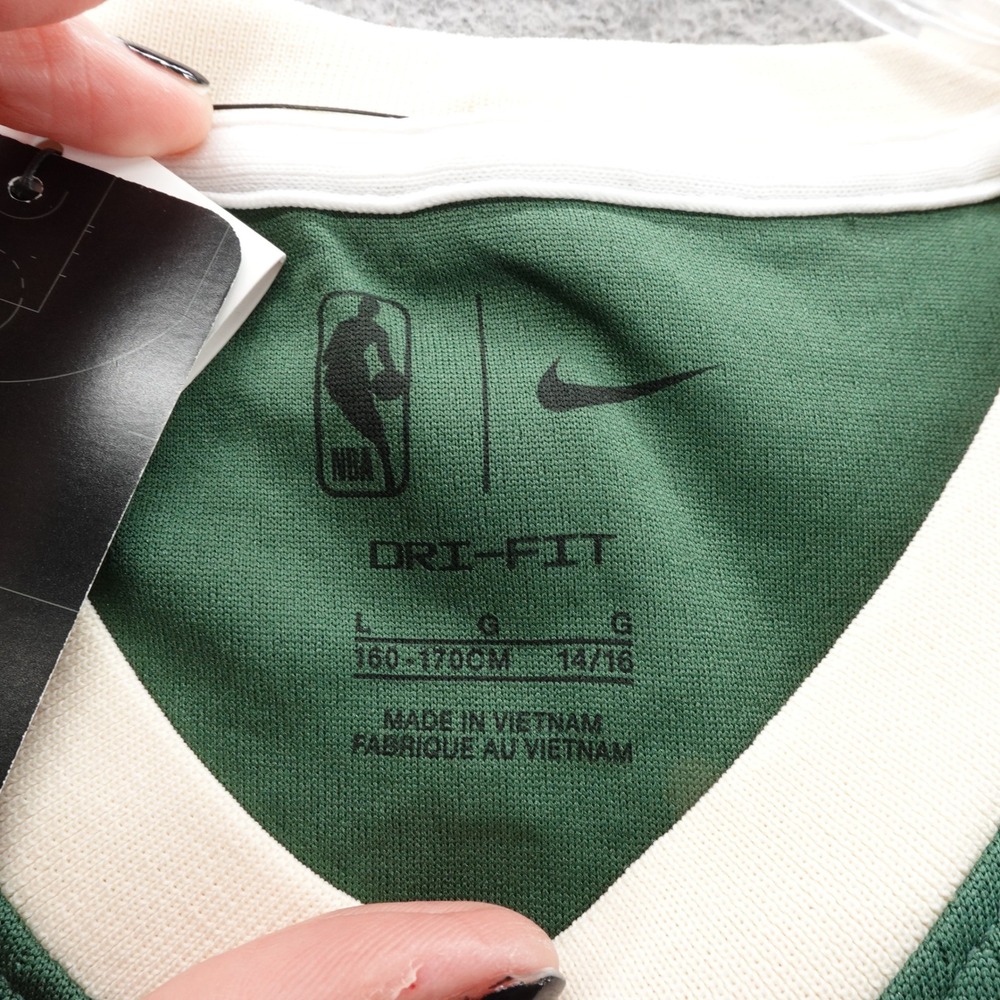 Nike Milwaukee Bucks Khris Middleton 22 Youth Large‎ 14 16 Icon Jersey Green NEW - Picture 7 of 13